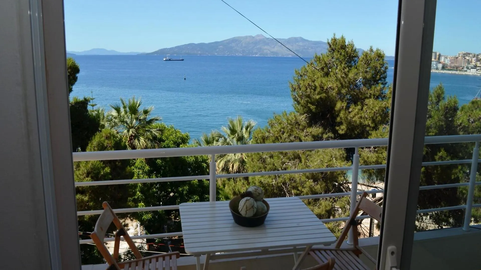 Apartamento Contemporary Living With Ionian Views Sarandë 0*,  Albania