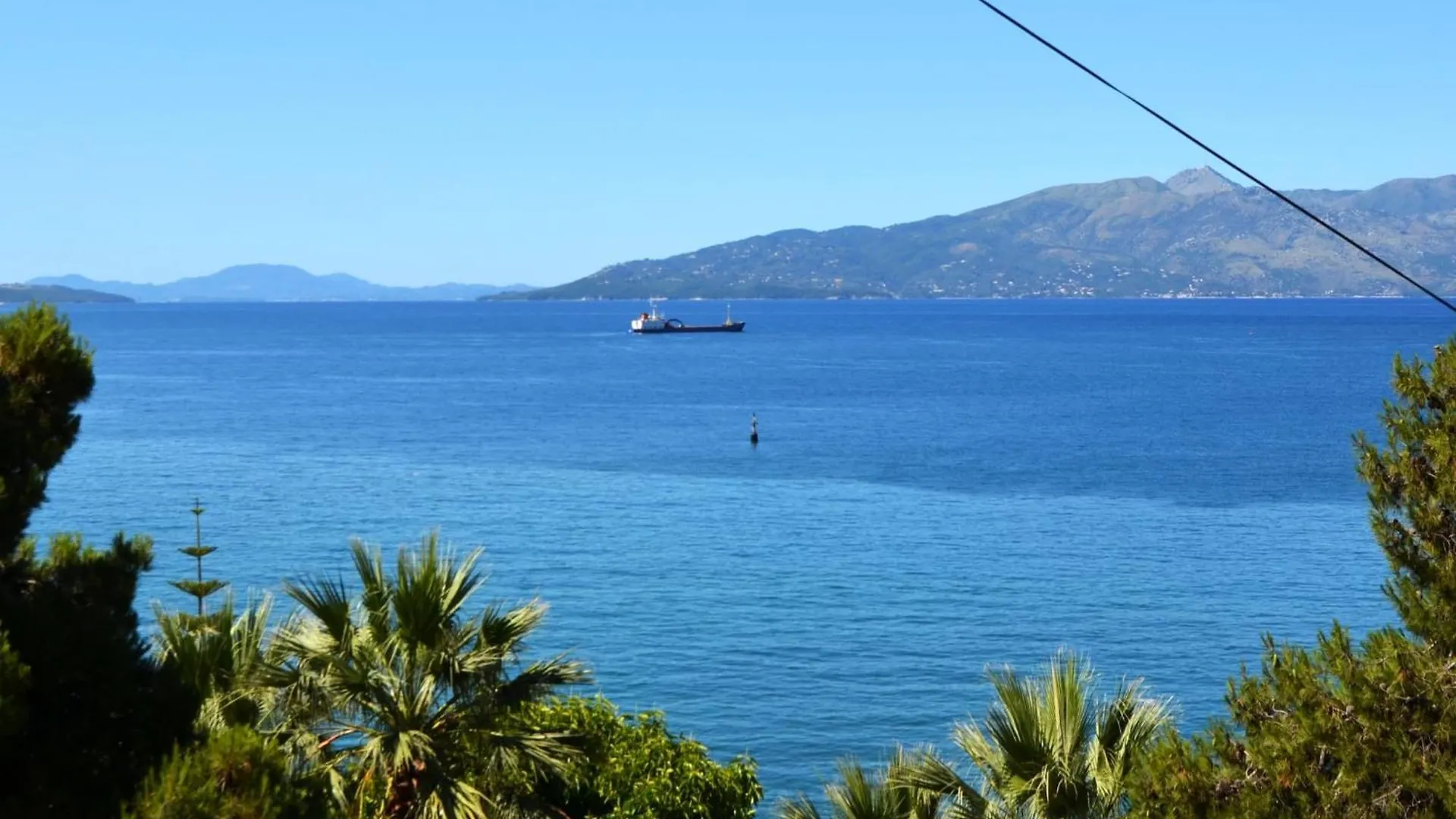 Apartamento Contemporary Living With Ionian Views Sarandë